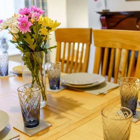 4 Bed In Broughton - In - Furness 90412 Holiday home *