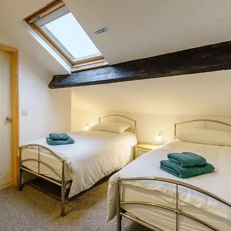 Prázdninový dům 4 Bed In Broughton - In - Furness 90412 Duddon
