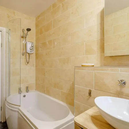 Дом отдыха 4 Bed In Broughton-in-furness Oc-90412 *