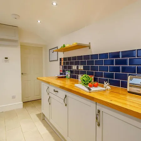4 Bed In Broughton-in-furness Oc-90412 *